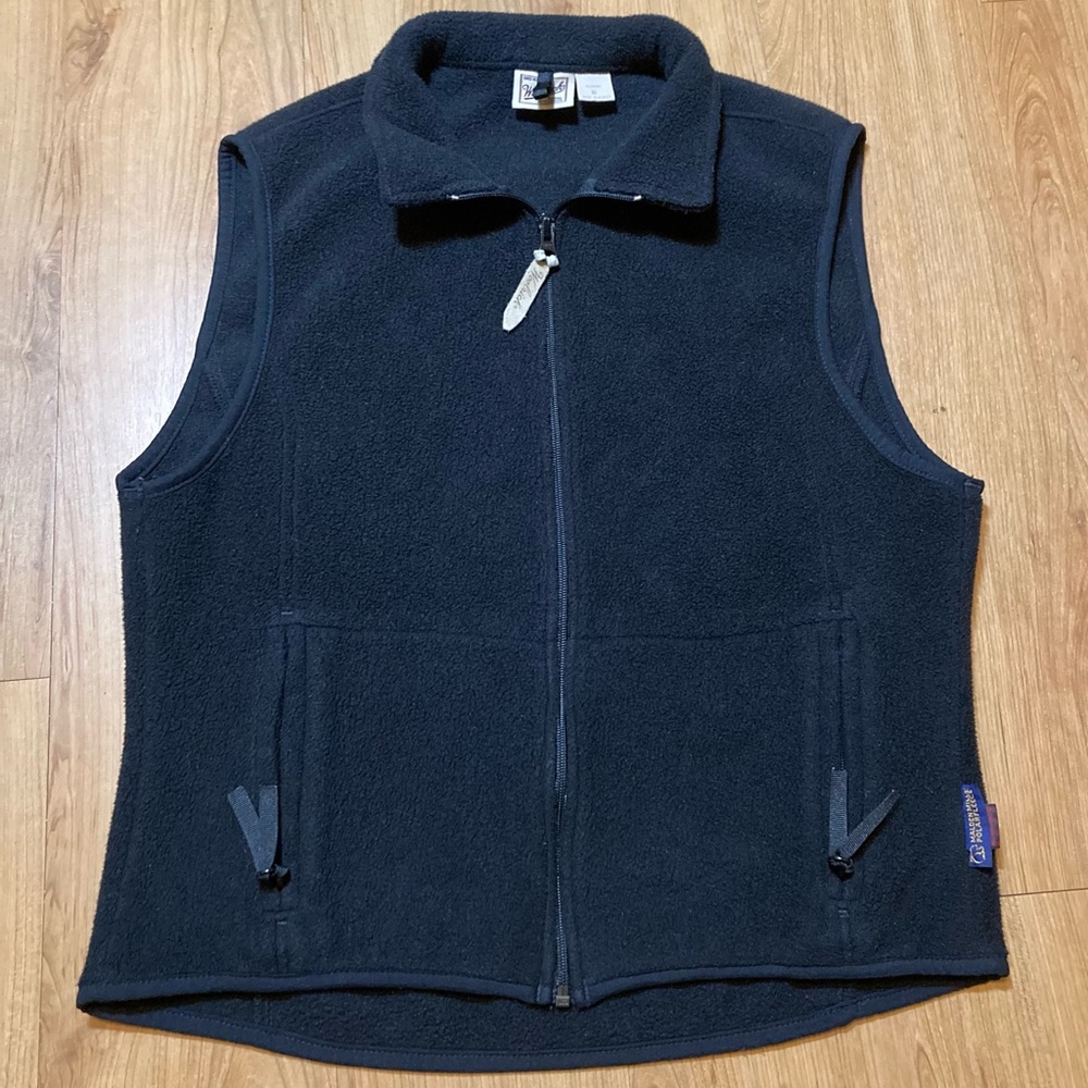 Vintage 90’s Woman’s Woolrich Maldin Mills Polar Fleece Vest Sz Medium Essential